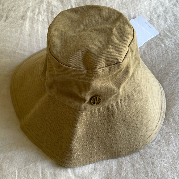 NWT Janessa Leone 100% Organic Cotton Hat in Tan. Size Medium. - Picture 6 of 7